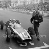 Tony Maggs, (16) Cooper T55. Monaco Grand Prix 1962. - Photo by Edward Quinn