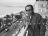 Hans Hartung at his apartment, Promenade des Anglais, Nice 1961. - Photo by Edward Quinn