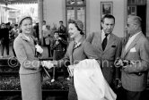 Grace Kelly, Olivia de Havilland and her husband Pierre Galante, journalist of Paris Match and far right MGM Public Relations manager Elias Lainière. Cannes station 1955. - Photo by Edward Quinn