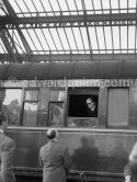 Grace Kelly arriving at the Cannes Railway Station, met by Alfred Hitchcock. It was the third time she was in Europe. In 1947 she came with the family, in 1949 on assignement, she was then a fashion model. Cannes 1954. - Photo by Edward Quinn