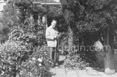 Somerset Maugham lived at his Villa Mauresque in Saint-Jean-Cap-Ferrat. He bought the property in 1926 from a bishop and created one of the most beautiful artistic gardens in the world. Saint-Jean-Cap-Ferrat 1960. - Photo by Edward Quinn