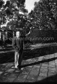 Somerset Maugham at his Villa Mauresque. Saint-Jean-Cap-Ferrat 1962. - Photo by Edward Quinn