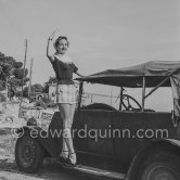 Unknown model. In the early '50s. Not identified car - Photo by Edward Quinn