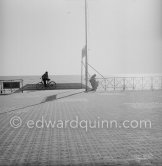 Promenade des Anglais, Nice 1952 - Photo by Edward Quinn