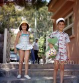 Aristotle Onassis' and Tina Onassis' children Alexander and Christina. Monte Carlo Beach 1957. - Photo by Edward Quinn
