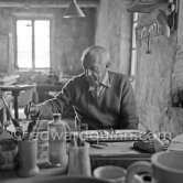 Picasso works on "Picador et torero" at the Madoura pottery. Vallauris. 23.3.53 - Photo by Edward Quinn