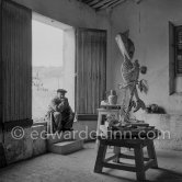 Pablo Picasso at the sculpture studio Le Fournas, Vallauris 1953. - Photo by Edward Quinn