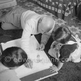Drawing lesson given by Pablo Picasso to his children Claude Picasso and Paloma Picasso. La Galloise, Vallauris 16.4.1953. - Photo by Edward Quinn