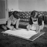 Drawing lesson given by Pablo Picasso to his children Claude Picasso and Paloma Picasso. La Galloise, Vallauris 16.4.1953. - Photo by Edward Quinn