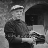 Pablo Picasso in front of the Madoura pottery. Vallauris 1953. - Photo by Edward Quinn
