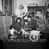 A rare document of Pablo Picasso with his four children, Paloma Picasso, Maya Picasso, Claude Picasso and Paulo Picasso. Christmas at La Galloise. The wagon was a gift from reporter Alfredo Quaglino and comes from Sicily. Vallauris 1953. - Photo by Edward Quinn