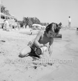 Paloma Picasso. Golfe-Juan 1954. - Photo by Edward Quinn