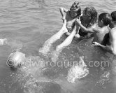 Pablo Picasso with his children Claude Picasso, Paloma Picasso and Maya Picasso at the beach. Golfe-Juan 1954. - Photo by Edward Quinn