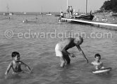 Picasso with his children Claude Paloma and Maya and Xavier Vilató at the boxereach. Golfe-Juan 1954. - Photo by Edward Quinn