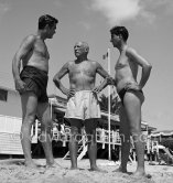 Eugenio Carmona, Paulo Picasso. Golfe-Juan 1954. - Photo by Edward Quinn
