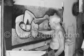 Pablo Picasso at work during filming of "Le mystère Picasso", documentary. Nice, Studios de la Victorine, 1955. - Photo by Edward Quinn