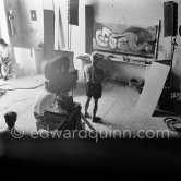 Pablo Picasso during filming of "Le mystère Picasso", documentary. Nice, Studios de la Victorine, 1955. - Photo by Edward Quinn