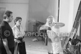 Pablo Picasso and Henri-Gerges Clouzot. "Le mystère Picasso", Nice, Studios de la Victorine 1955. - Photo by Edward Quinn
