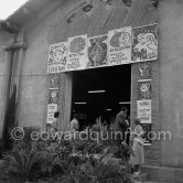 Ceramic exposition at Nérolium (see also Pic990006), Vallauris 1955. The exhibitions were held from 1946. The agricultural cooperative Nérolium was a distillery. Its name came from néroli, essential oil from the distillation of the flower of the bitter orange blossom once in a year in May. - Photo by Edward Quinn
