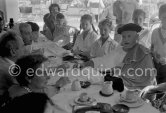 Local Corrida. Resataurant Le Vallauris. Maya, Claude, Cocteau, Jean, Weisweiller, Francine. Vallauris 1955. 11 Aug 1955. (gem. Getty Images) - Photo by Edward Quinn