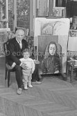Pablo Picasso with not yet identified toddler. La Californie, Cannes 1955. - Photo by Edward Quinn