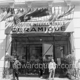 Pablo Picasso at the "Exposition Internationale Céramique". Cannes 1955. - Photo by Edward Quinn