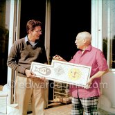 Pablo Picasso and Hjalmar Boyesen. He collaborated with Pablo Picasso 1956-1958, and executed some mosaics for him. La Californie 1956. - Photo by Edward Quinn
