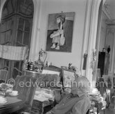 Pablo Picasso with trumpet. La Californie, Cannes 1956. - Photo by Edward Quinn