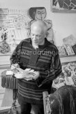 Pablo Picasso reads congratulations letters for his 75th birthday. La Californie, Cannes 1956. - Photo by Edward Quinn