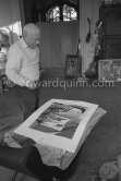 Pablo Picasso dedicates "Femme dans l'atelier" to Edward Quinn. La Californie, Cannes 21.11.1957. - Photo by Edward Quinn