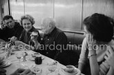Lunch at restaurant the Blue Bar in Cannes. Pablo Picasso, Paulo Picasso, Lucia Bosè, Louise Leiris. Cannes 1959. - Photo by Edward Quinn