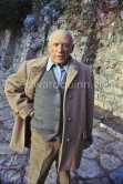 Pablo Picasso in the gardens of Mas Notre-Dame-de-Vie. First photos after surgery at British-American Hospital in Paris. Mougins 1965. - Photo by Edward Quinn
