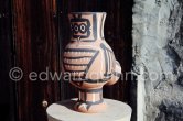 Ceramic photographed 1972 by Quinn for the book: Ramié, Georges. "Céramique de Pablo Picasso", Cercle d'art, Paris 1974. - Photo by Edward Quinn