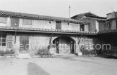 Madoura pottery, Vallauris. Date unknown, about 1978. - Photo by Edward Quinn