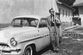 Will Quadflieg, German actor, very elegant, during filming of "Lola Montès". Nice 1955. Car: 1953-1955 Opel Kapitän - Photo by Edward Quinn