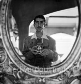 Edward Quinn, with his Rolleiflex 3.5A Aut MX, Nice about 1956. - Photo by Edward Quinn