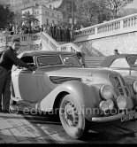N°. 297 BMW 327, Roadster, 8th.
M. Nunes dos Santos and J. Bastos. Rallye Monte Carlo 1951. - Photo by Edward Quinn