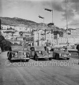 N° 186 Levegh / Marmonier on Talbot Lago Record, N° 325, Malleret / Lauvergnat on Citroën Traction Avant and N° 337 Collange / Huguet on Simca 8 Sport taking part in the regularity speed test on the circuit of the Monaco Grand Prix. Rallye Monte Carlo 1951. - Photo by Edward Quinn