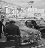 N° 114 Chiron / Mahé on Delahaye taking part in the regularity speed test on the circuit of the Monaco Grand Prix. Rallye Monte Carlo 1951. - Photo by Edward Quinn