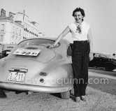Gilberte Thirion, No 72 Porsche 356 SL („Super Leicht“).   13. Rallye Paris – Saint-Raphaël Féminin 1952. Saint-Raphaël 1952. - Photo by Edward Quinn