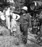 Jean Renoir in the gardens of "Les Collettes" (today Musée Renoir) directing  the film “Le Déjeuner sur l’herbe”, Cagnes-sur-Mer 1959. - Photo by Edward Quinn