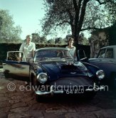 The Earl of Suffolk and his wife. Antibes 1961. Car: Aston Martin DB4. - Photo by Edward Quinn